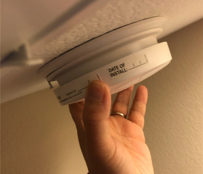 hand detector ceiling 